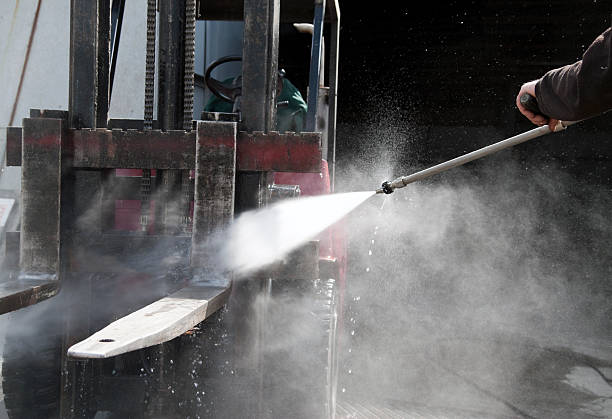 Best Deck Pressure Washing  in Seven Mile, AZ